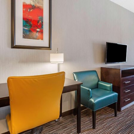 Best Western Plus Gallup Inn & Suites Exteriör bild