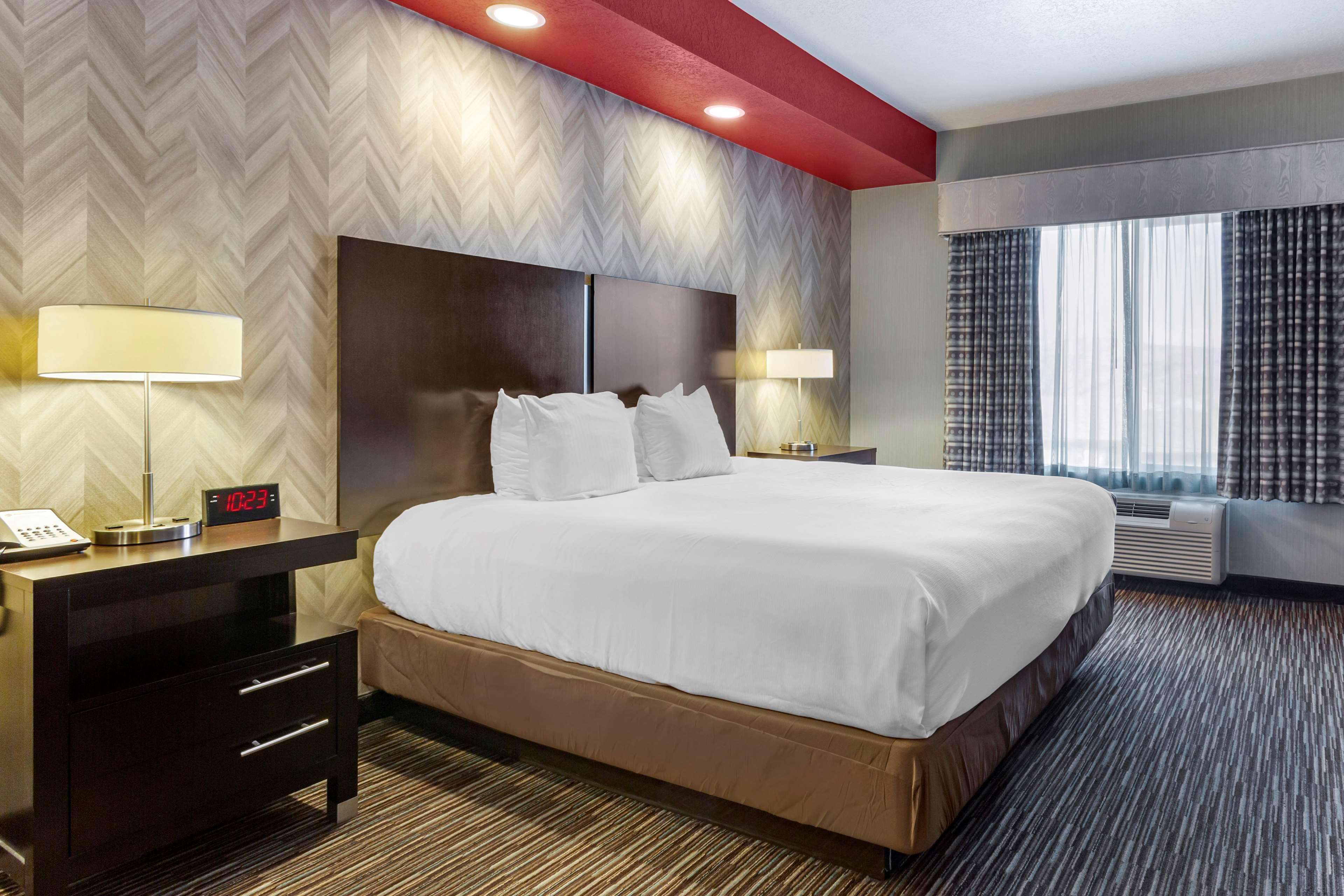 Best Western Plus Gallup Inn & Suites Exteriör bild