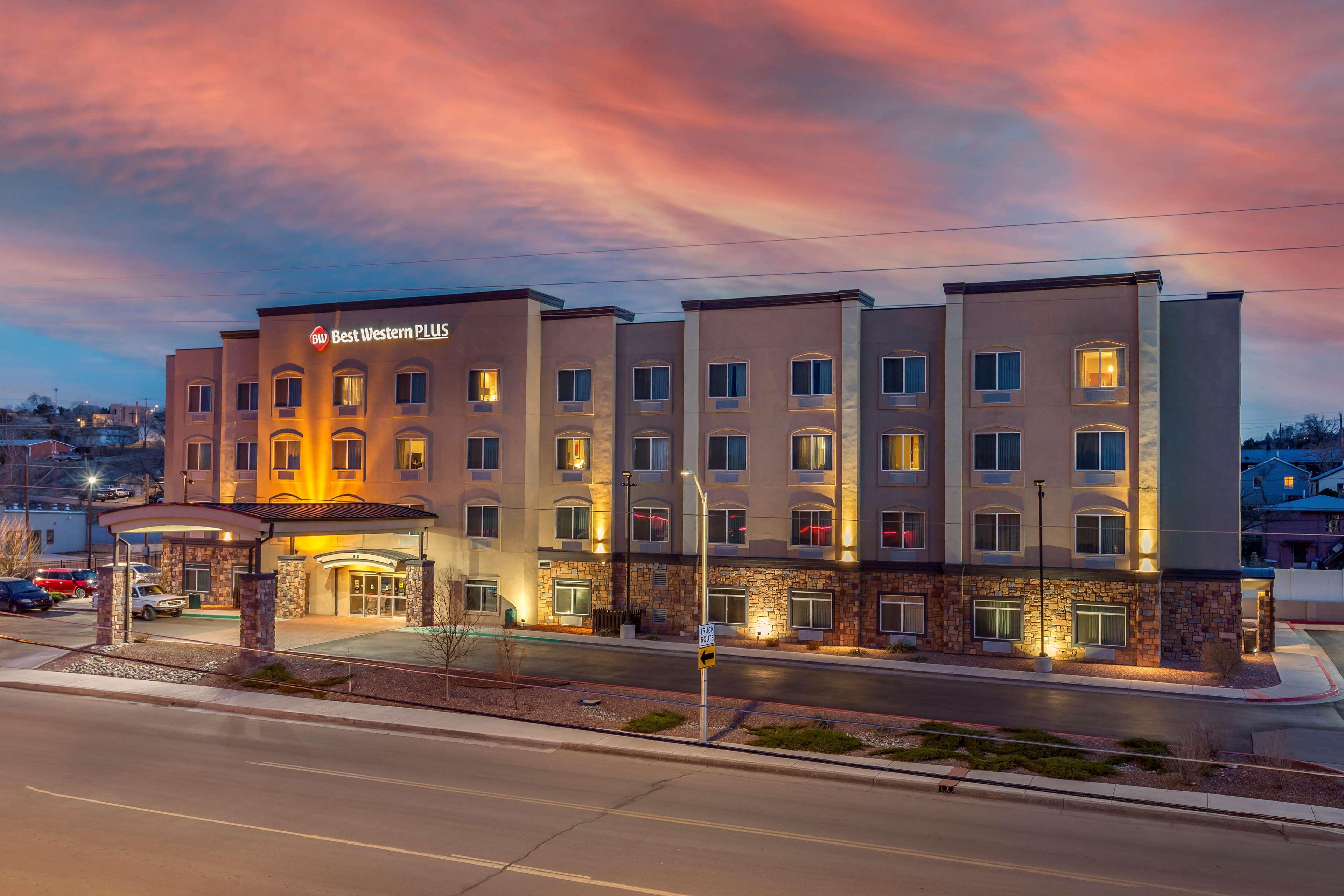Best Western Plus Gallup Inn & Suites Exteriör bild