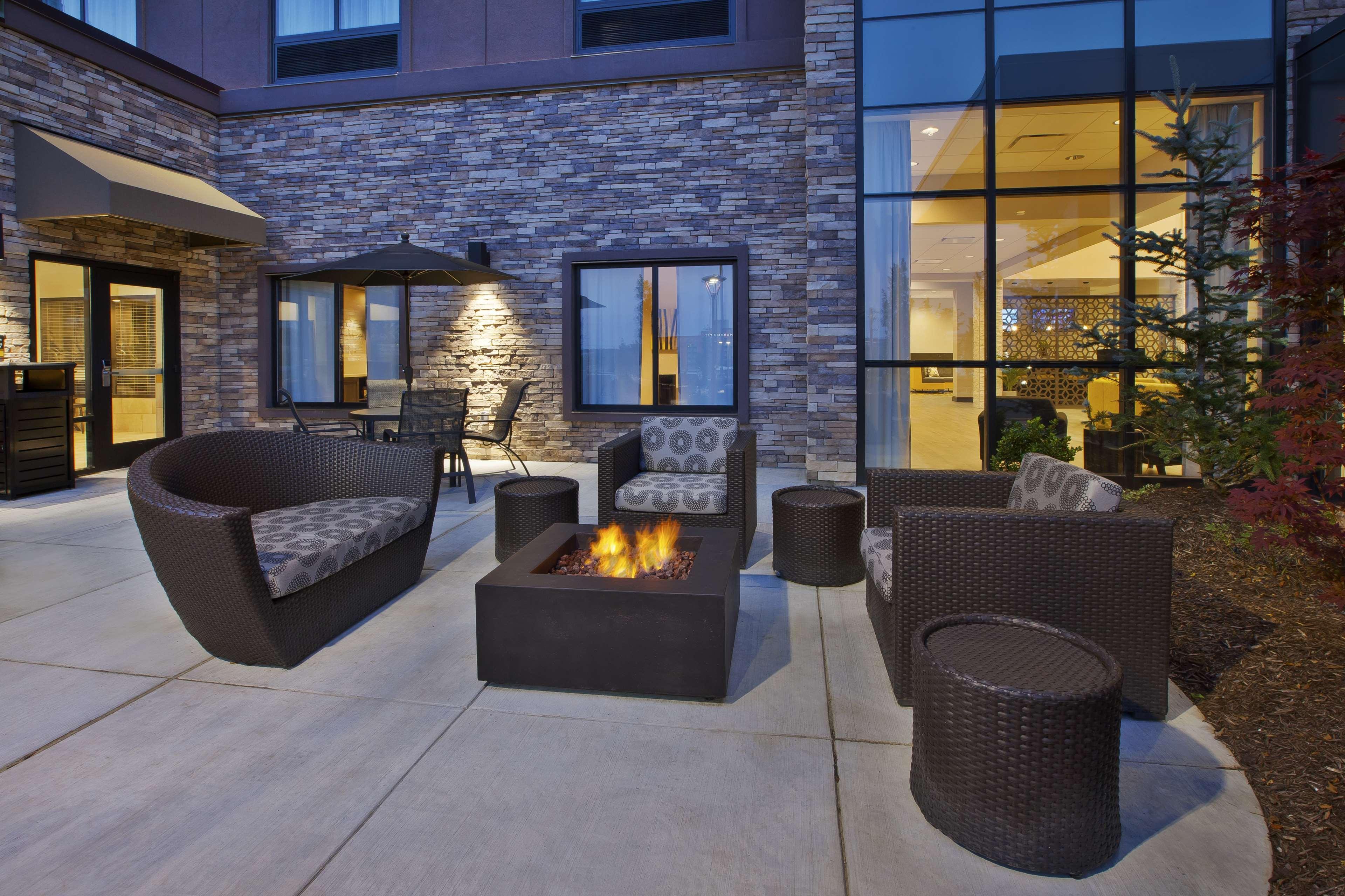 Best Western Plus Gallup Inn & Suites Exteriör bild