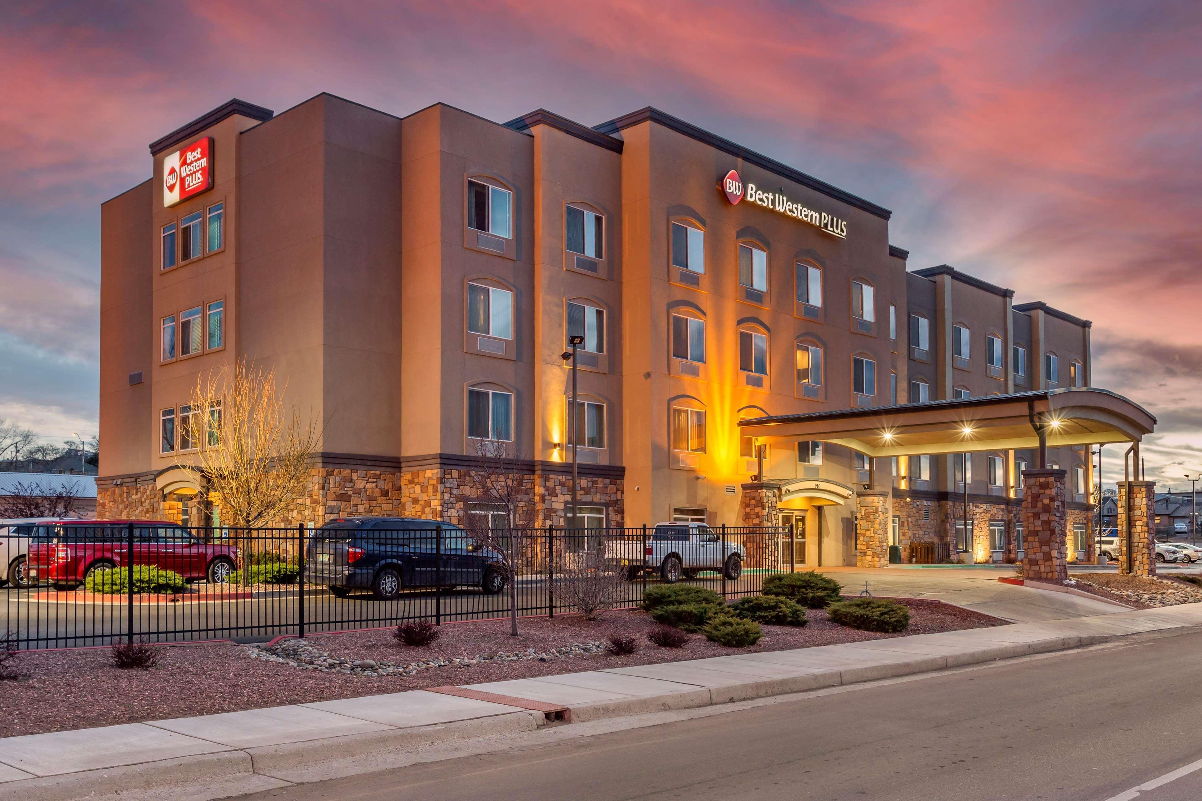 Best Western Plus Gallup Inn & Suites Exteriör bild