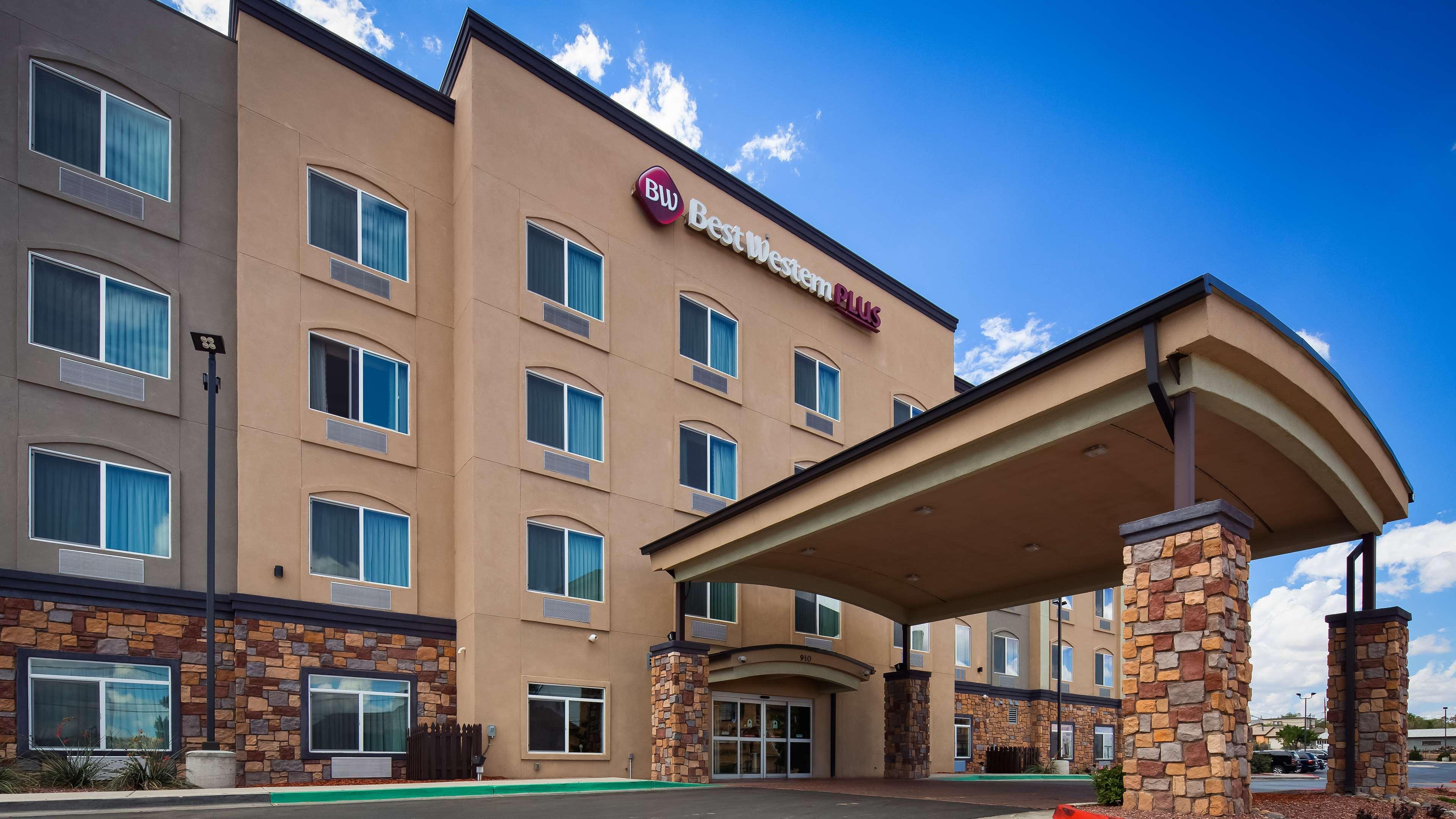 Best Western Plus Gallup Inn & Suites Exteriör bild